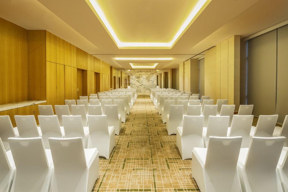 Hilton Garden Inn Ninh Ba Ngoại thất bức ảnh